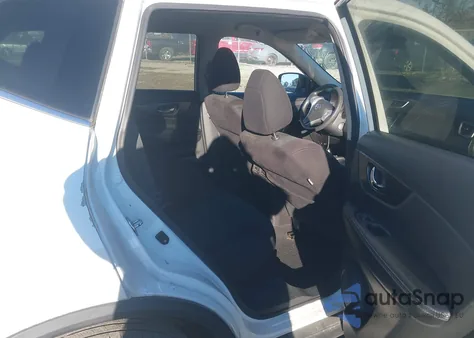 2014 Nissan Rogue Sv z USA, uszkodzony, nr VIN 5N1AT2ML9EC767875